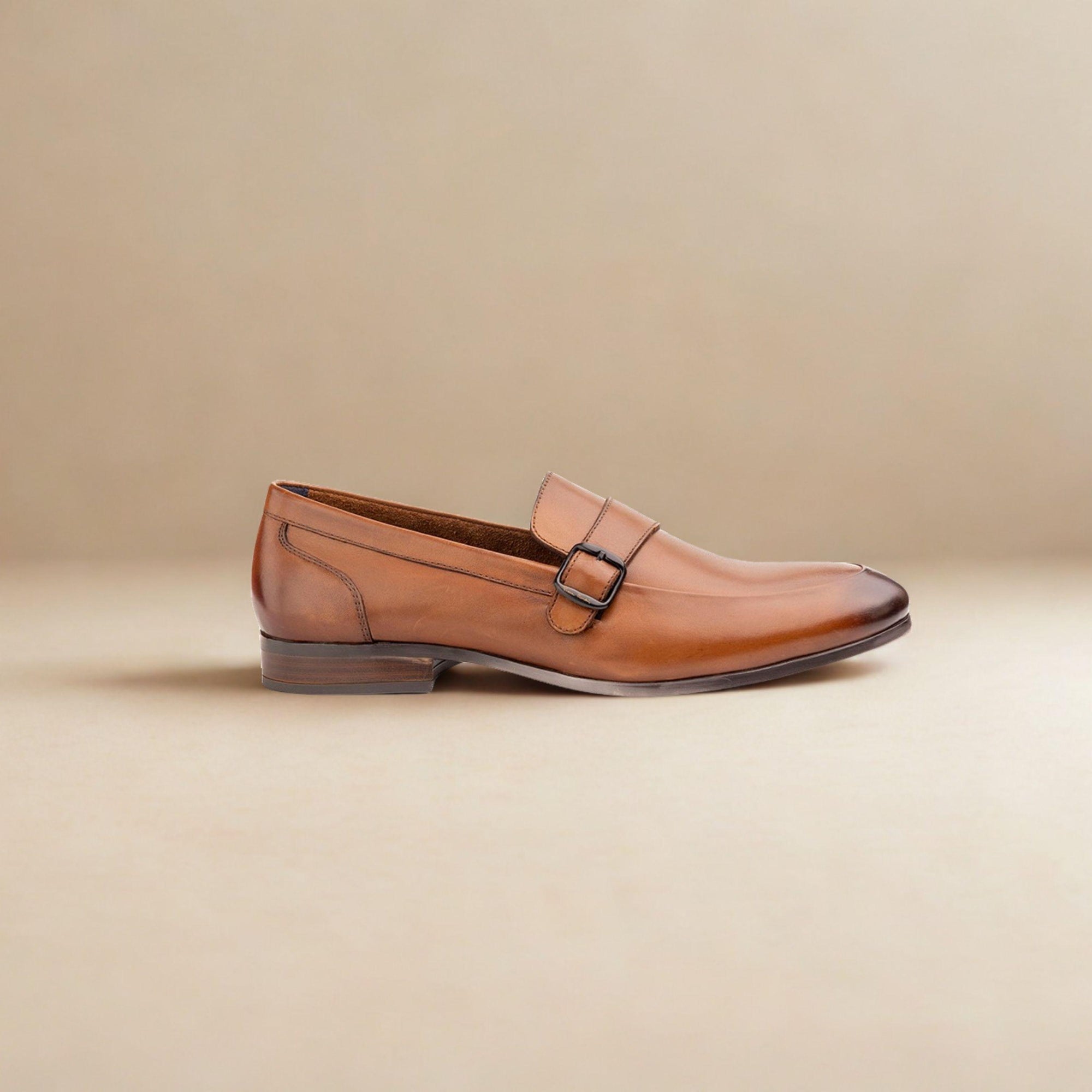 Single strap Cognac loafer
