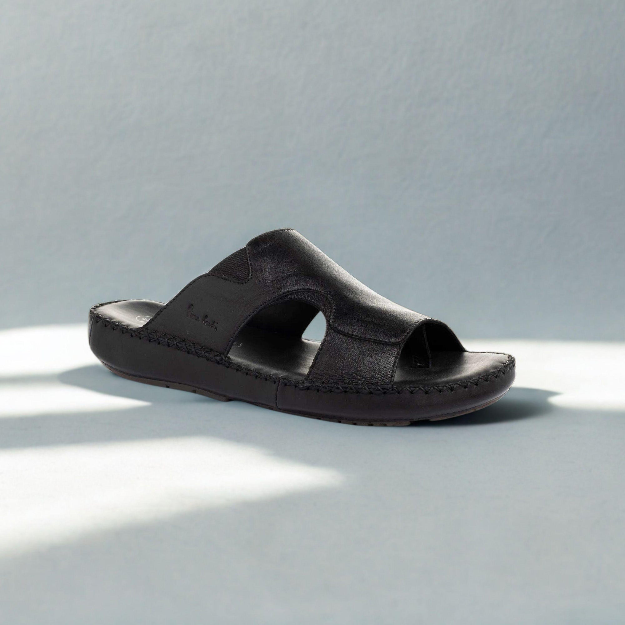 Black Easy-fit Slipper