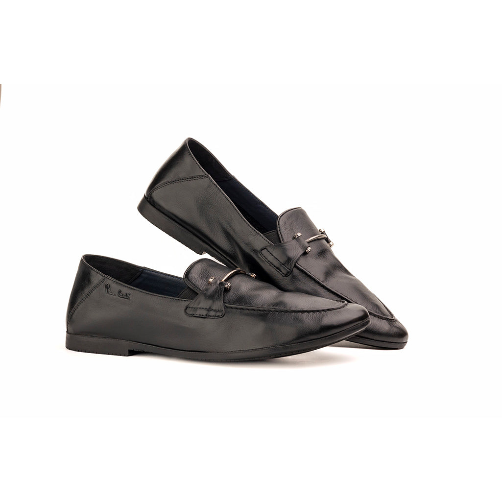 The Traveller: Black Loafer