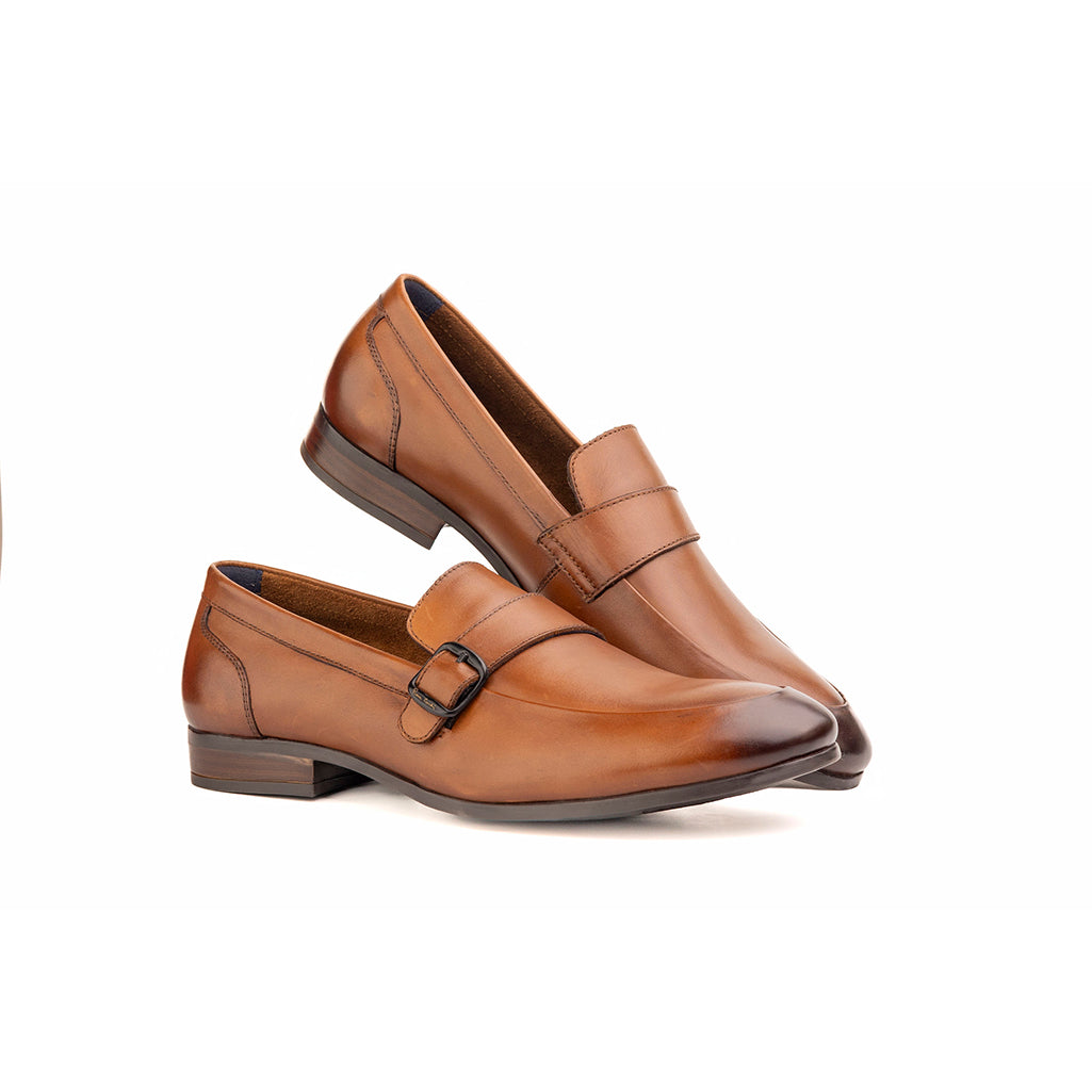Single strap Cognac loafer