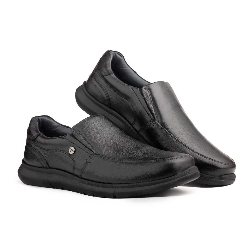 Ultra-Light Black Loafer
