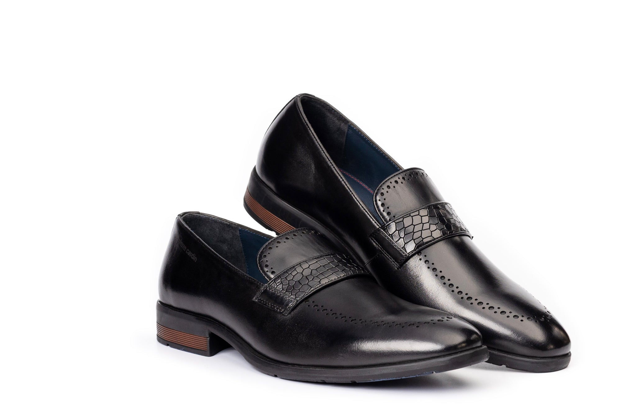 Onyx: Textured Black Loafer