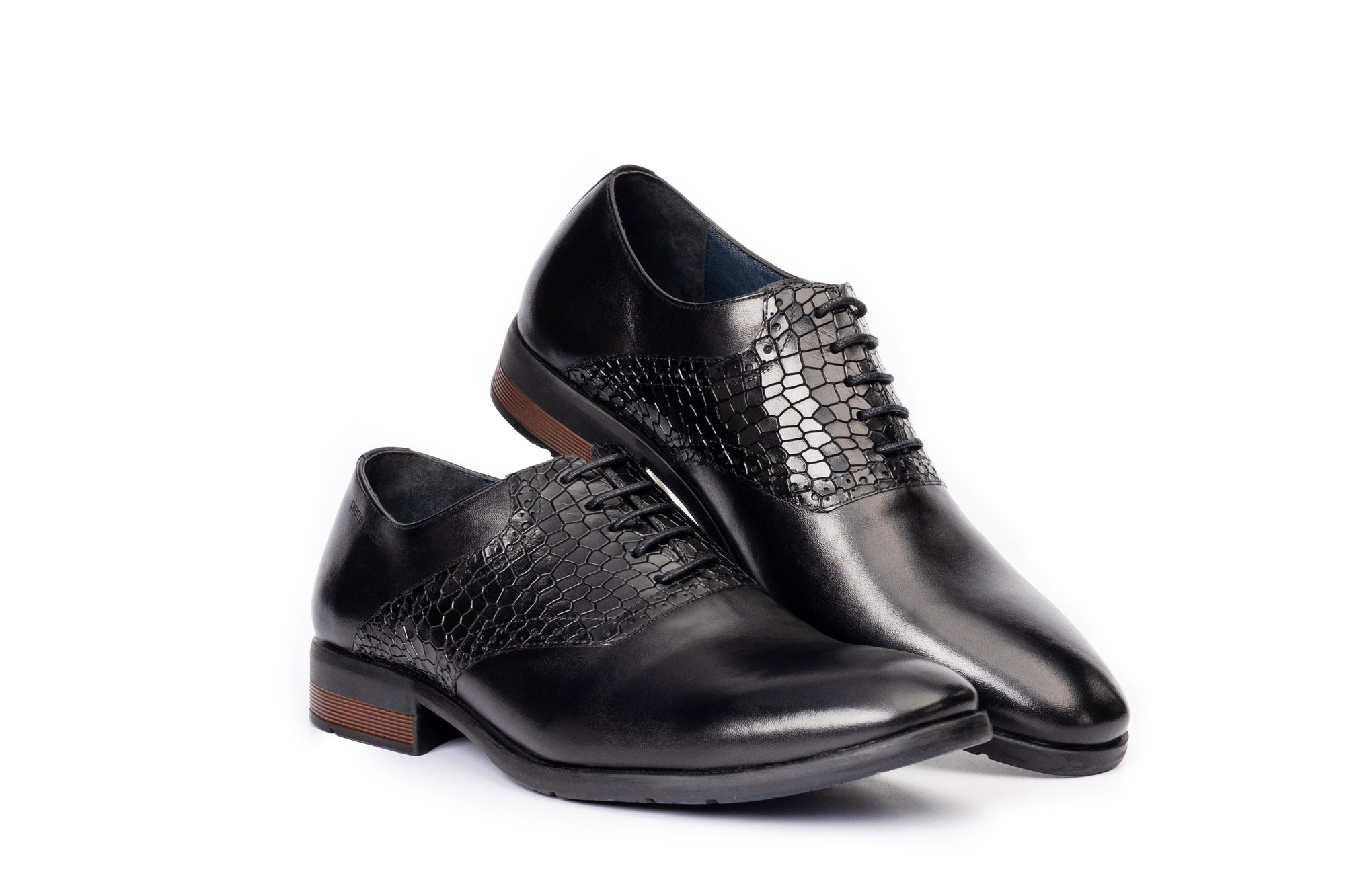 Onyx: Textured Black Oxford