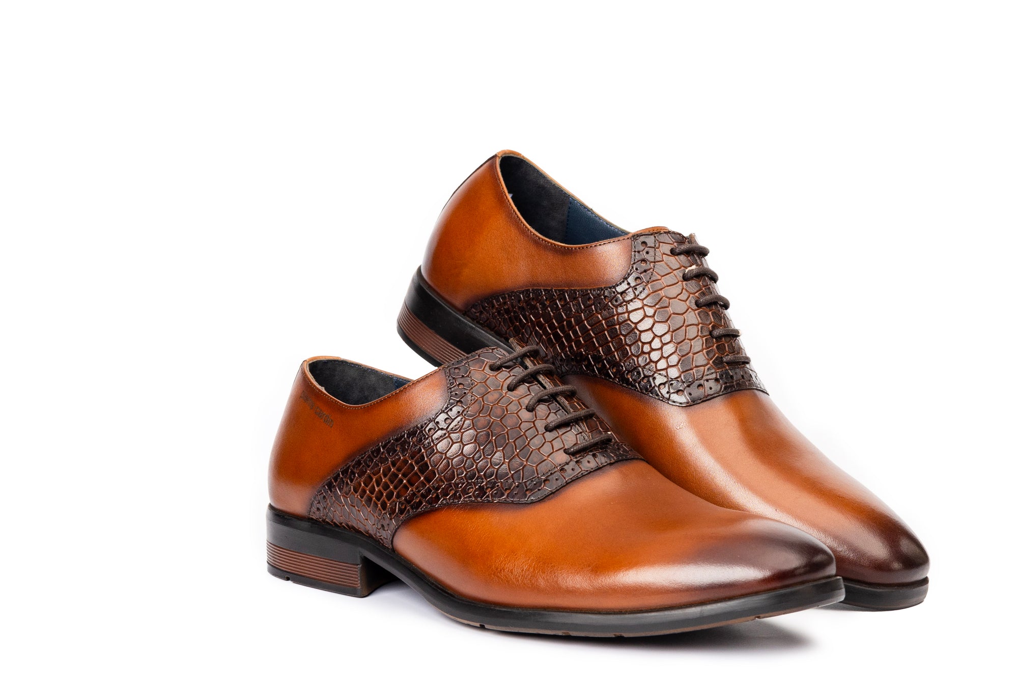 Onyx: Textured Cognac Oxford