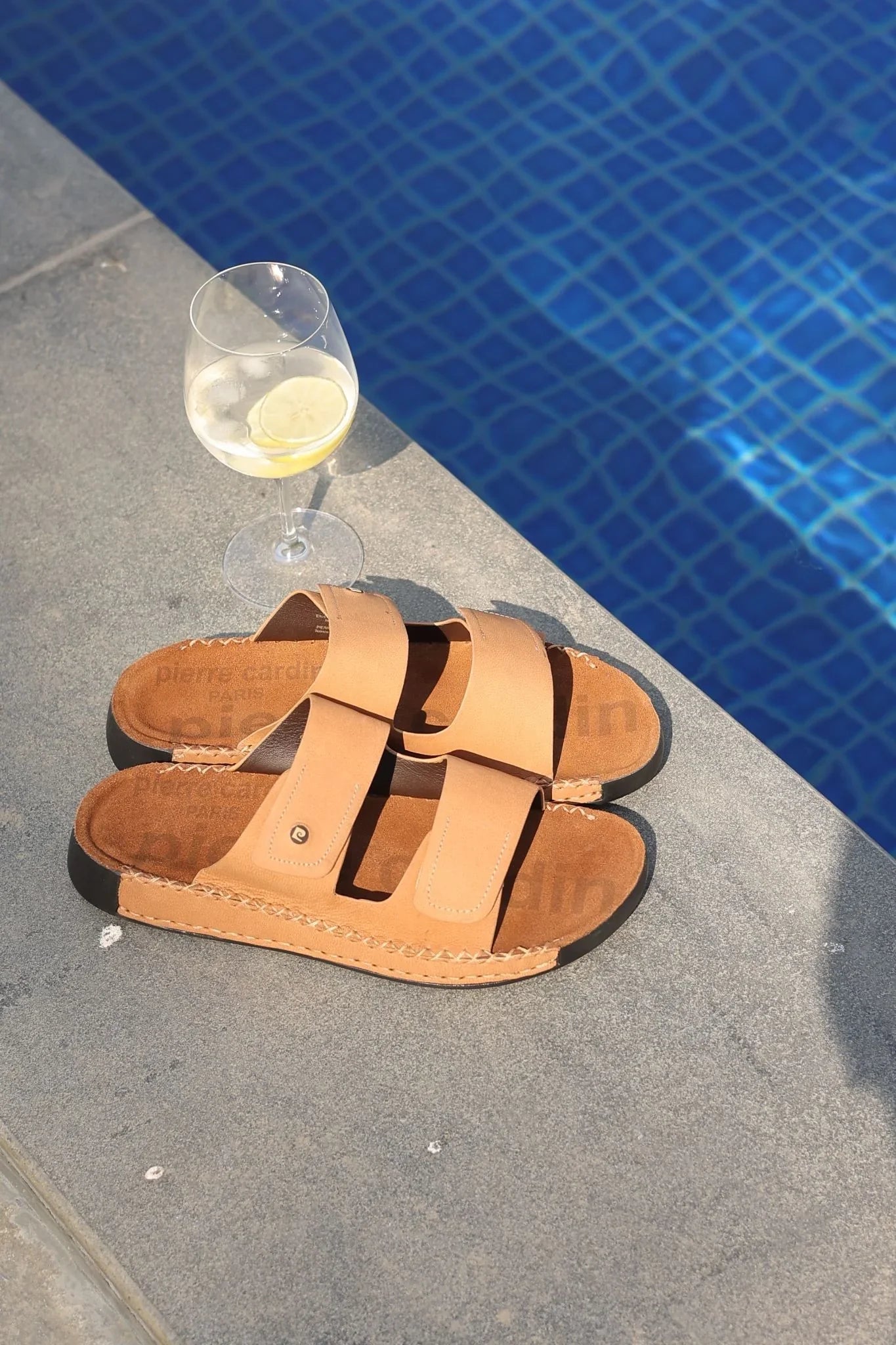 Style In the Summertime Done Right With the Best Men’s Sandals for Travel