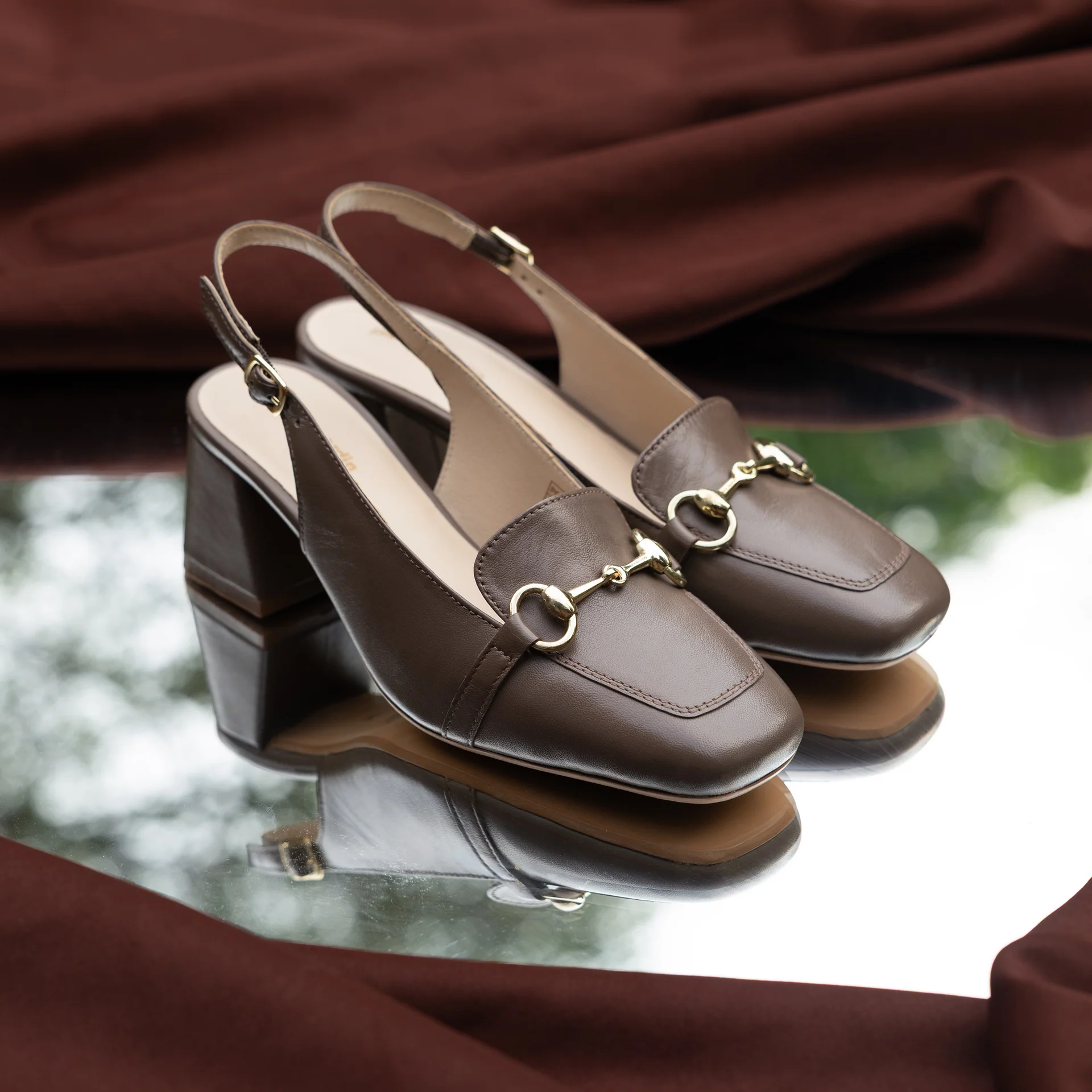 Monsoon Style Diaries: Women’s Leather Shoes That Work for Rain-to-Office Dressing