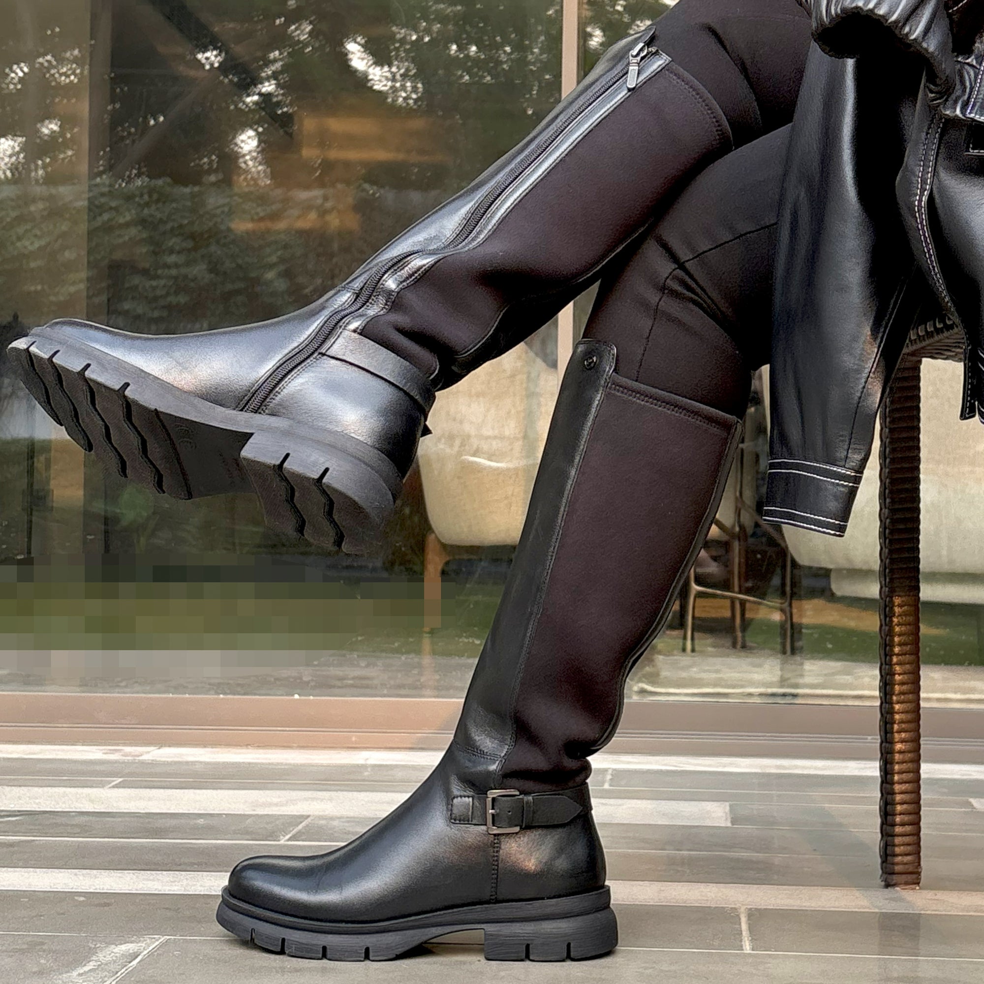 Sloane Modern Black Boot