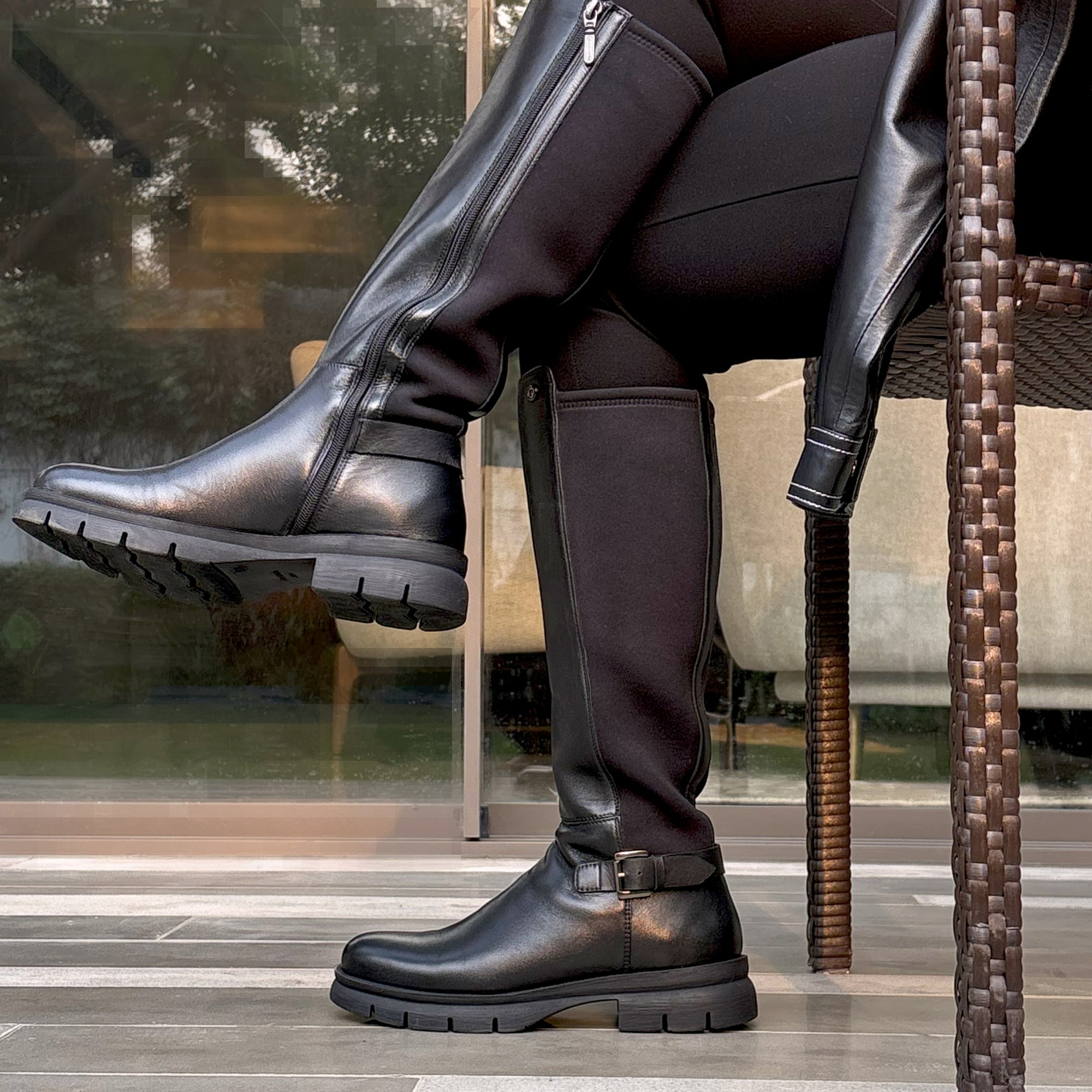 Sloane Modern Black Boot