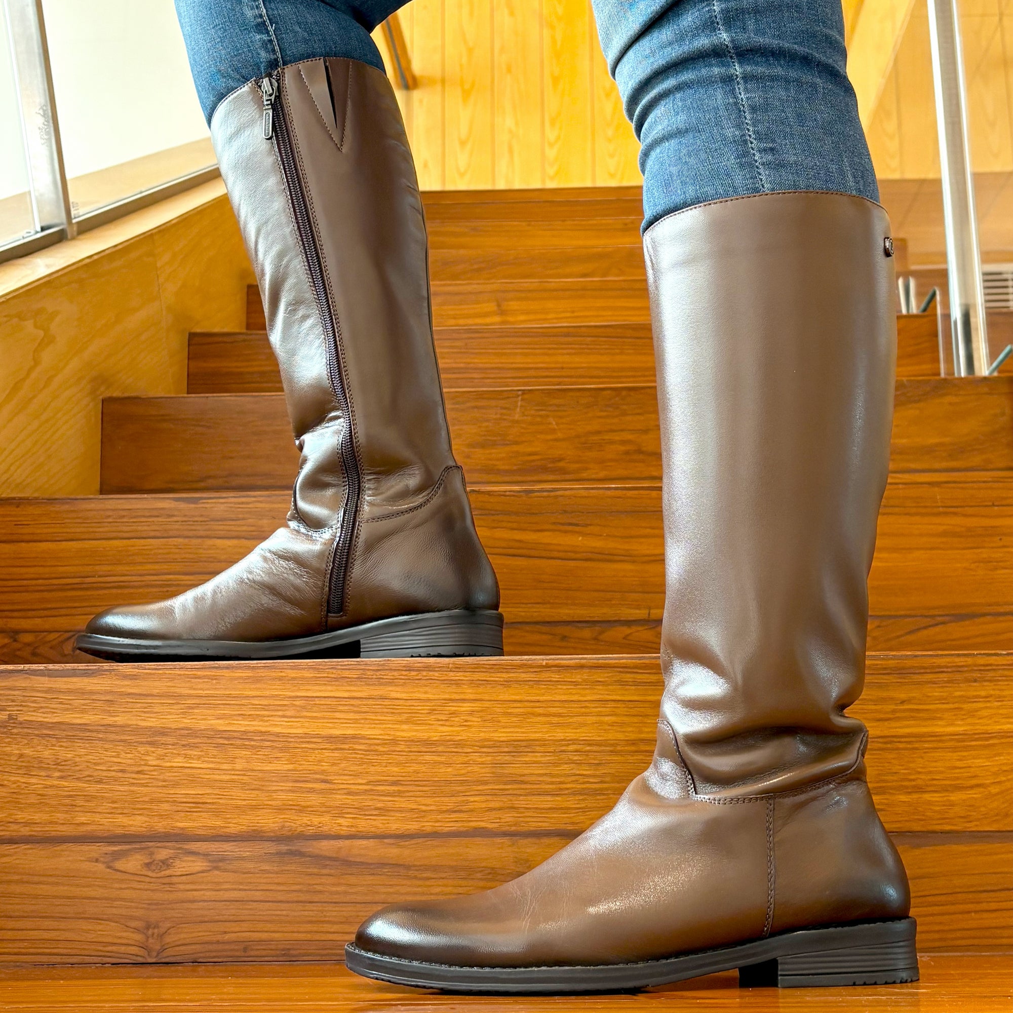 Catherine Knee-high Brown Boot