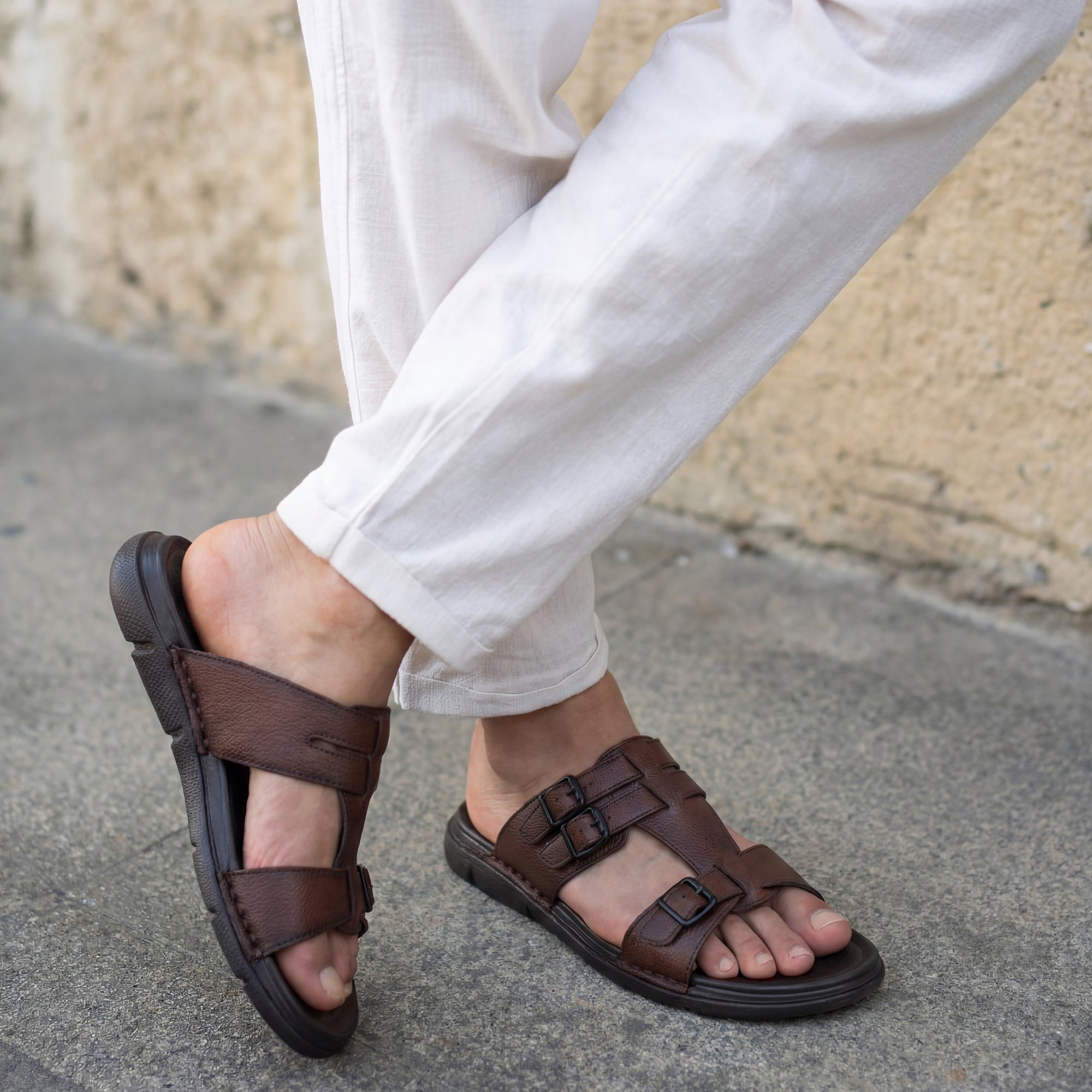 Vite: Tan Dual-buckle Sandal