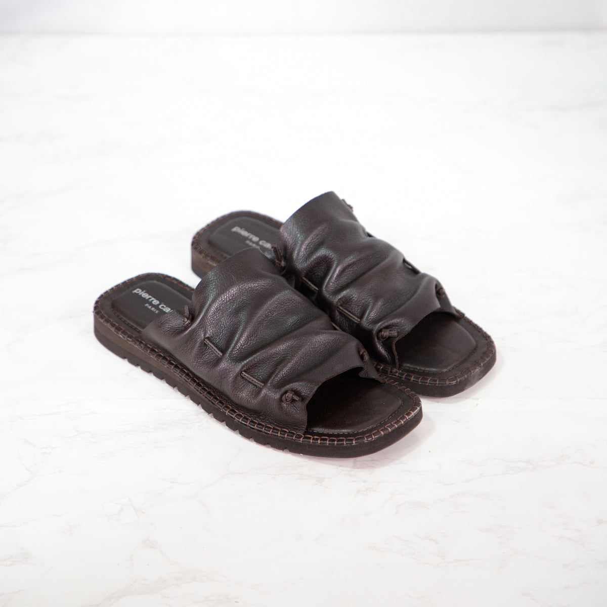 Fête Choco Ruched Slide