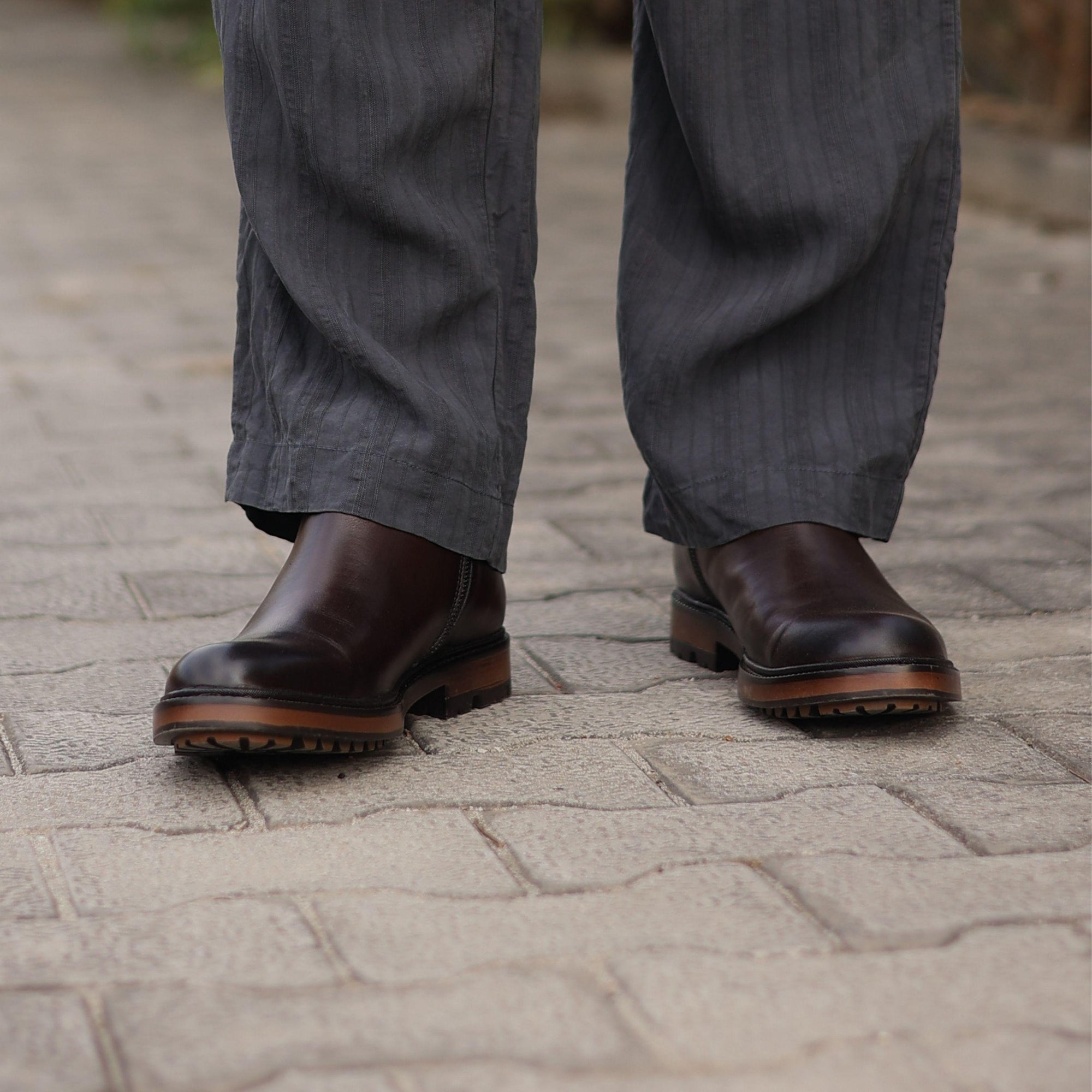 Modern Cafe Chelsea Boot