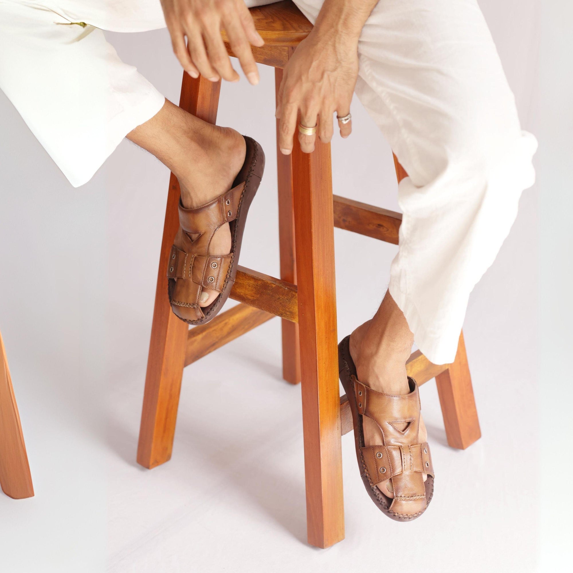 AIRFLEX: Tan Crossover Sandal