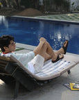 Riviera: Cafe Nubuck Thong