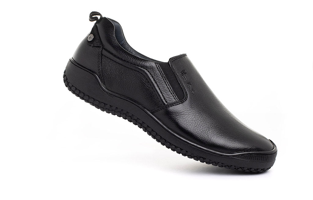 Stride Black Slip-on
