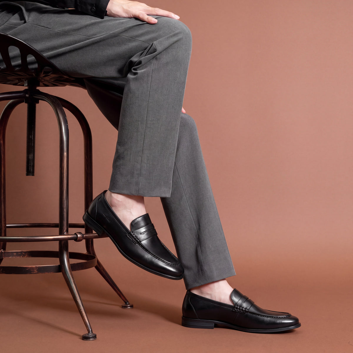 Genova Black Penny Loafer