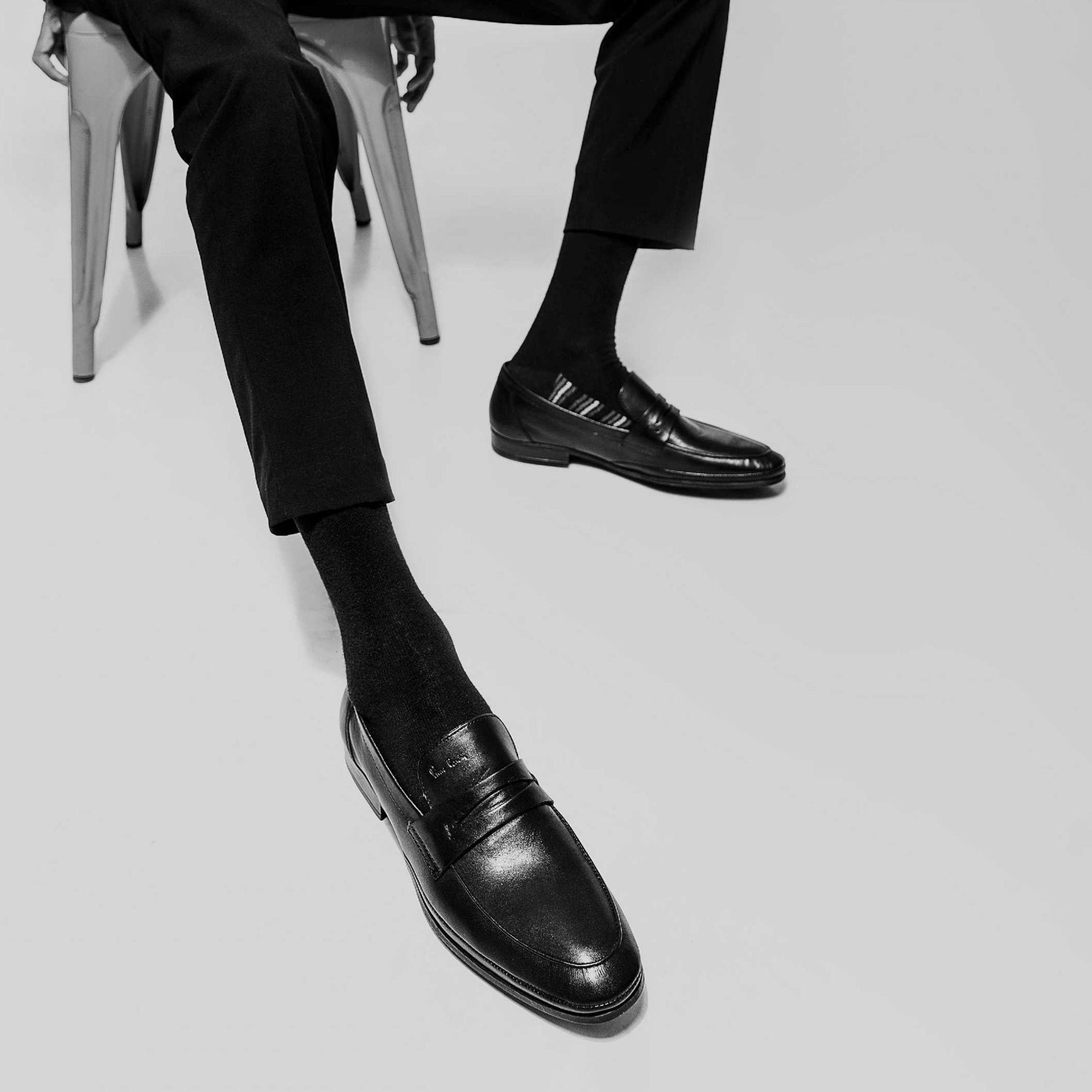 Signature Black Moc Loafer
