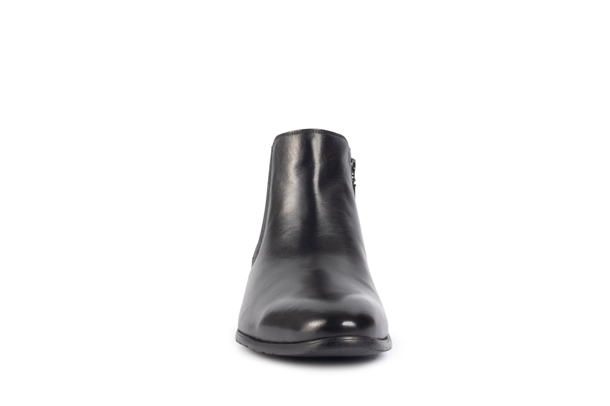 Windsor Black Cuban Chelsea