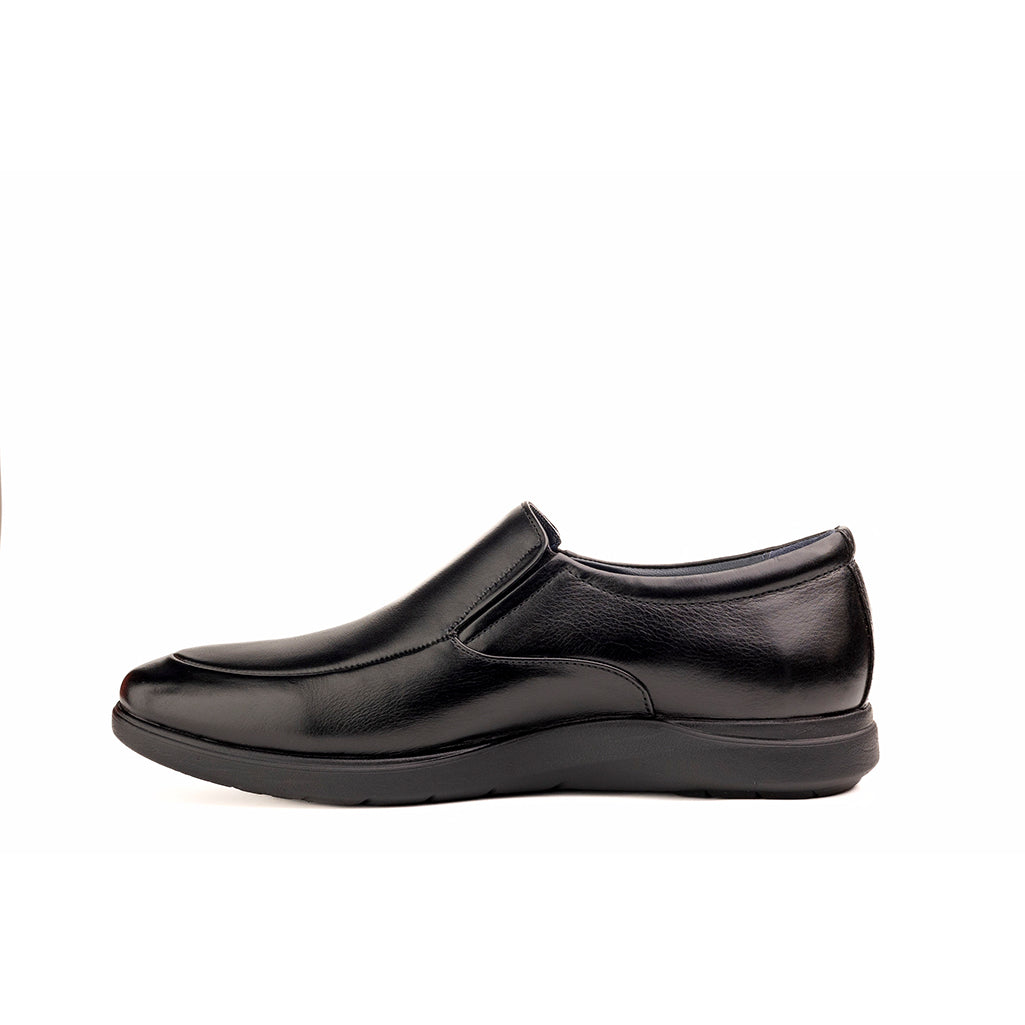 Contemporary Black Loafer
