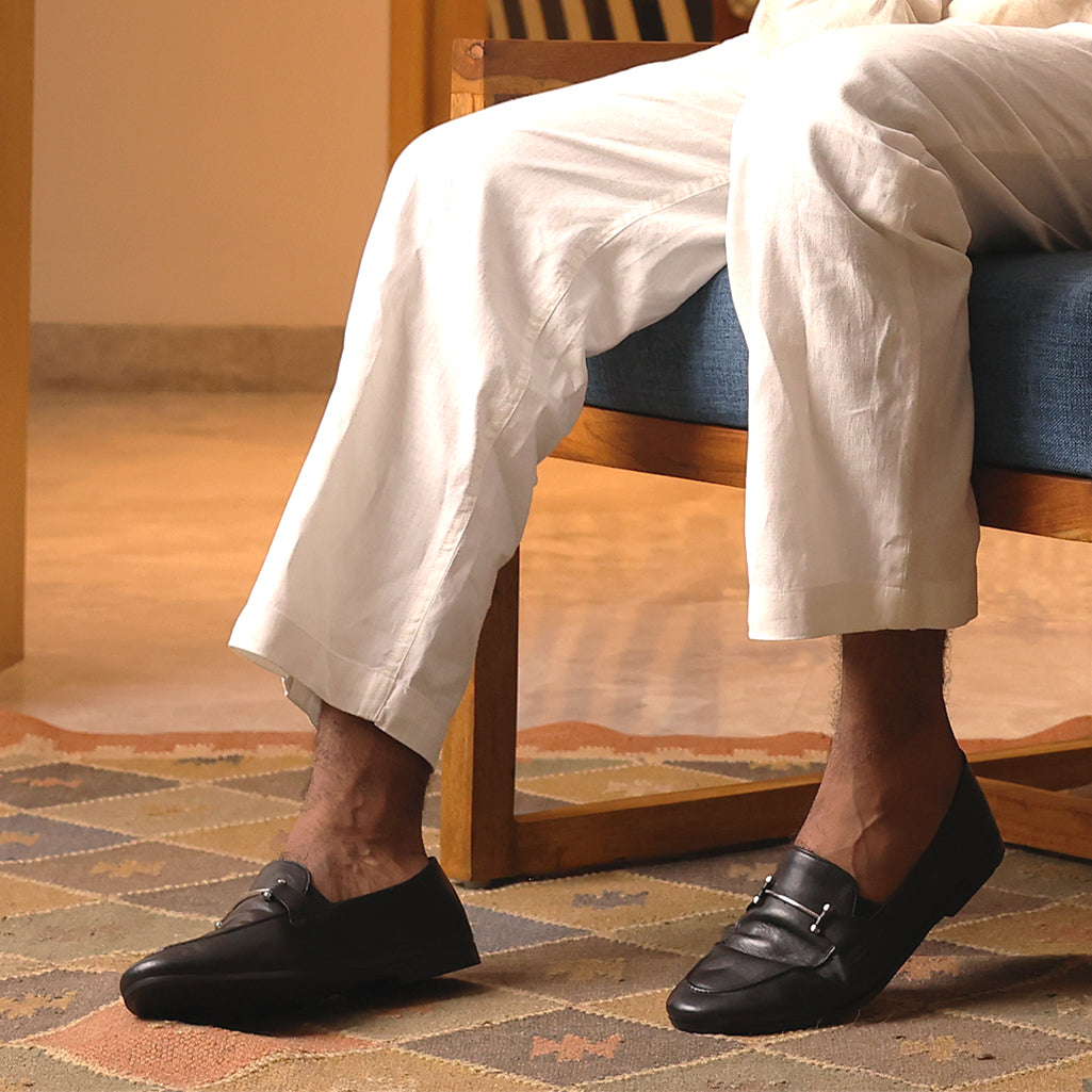The Traveller: Black Loafer