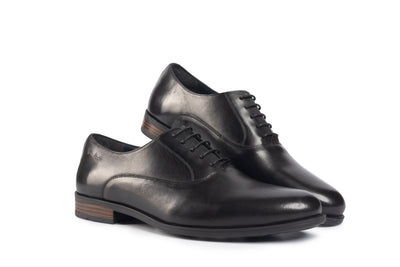 Trieste Black Plain-toe Oxford