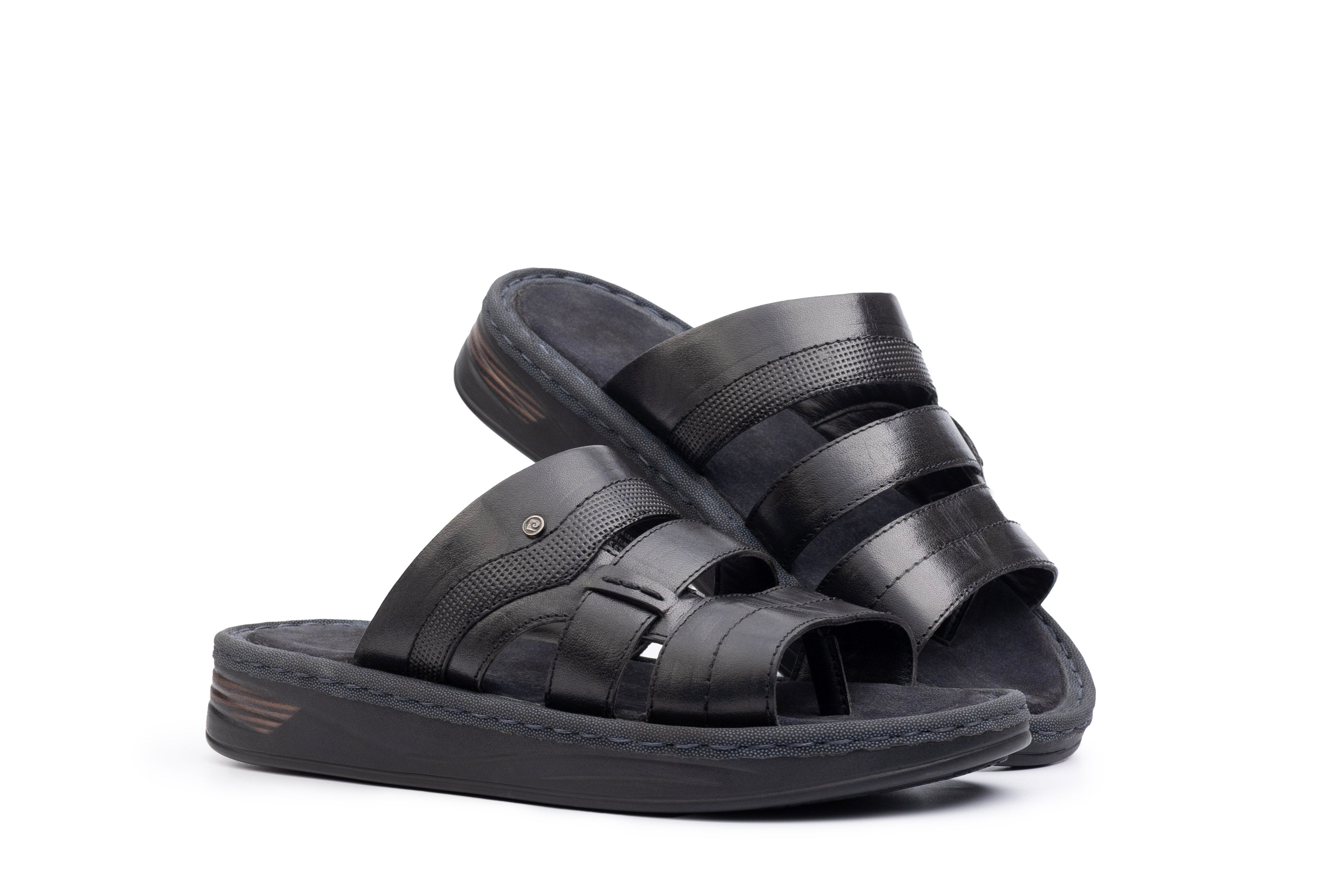 シューズ(男性用) CLUBHAUS My Own SlideSandals - Black Hudson Multi-Band Black Slides | Men's Sandals – Pierre Cardin