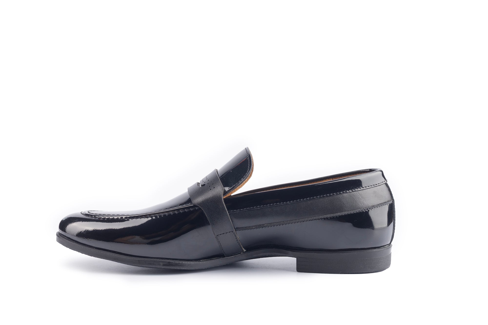 Verni S1: Black Loafer