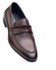 Onyx: Contemporary Brown Loafer