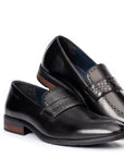 Onyx: Textured Black Loafer