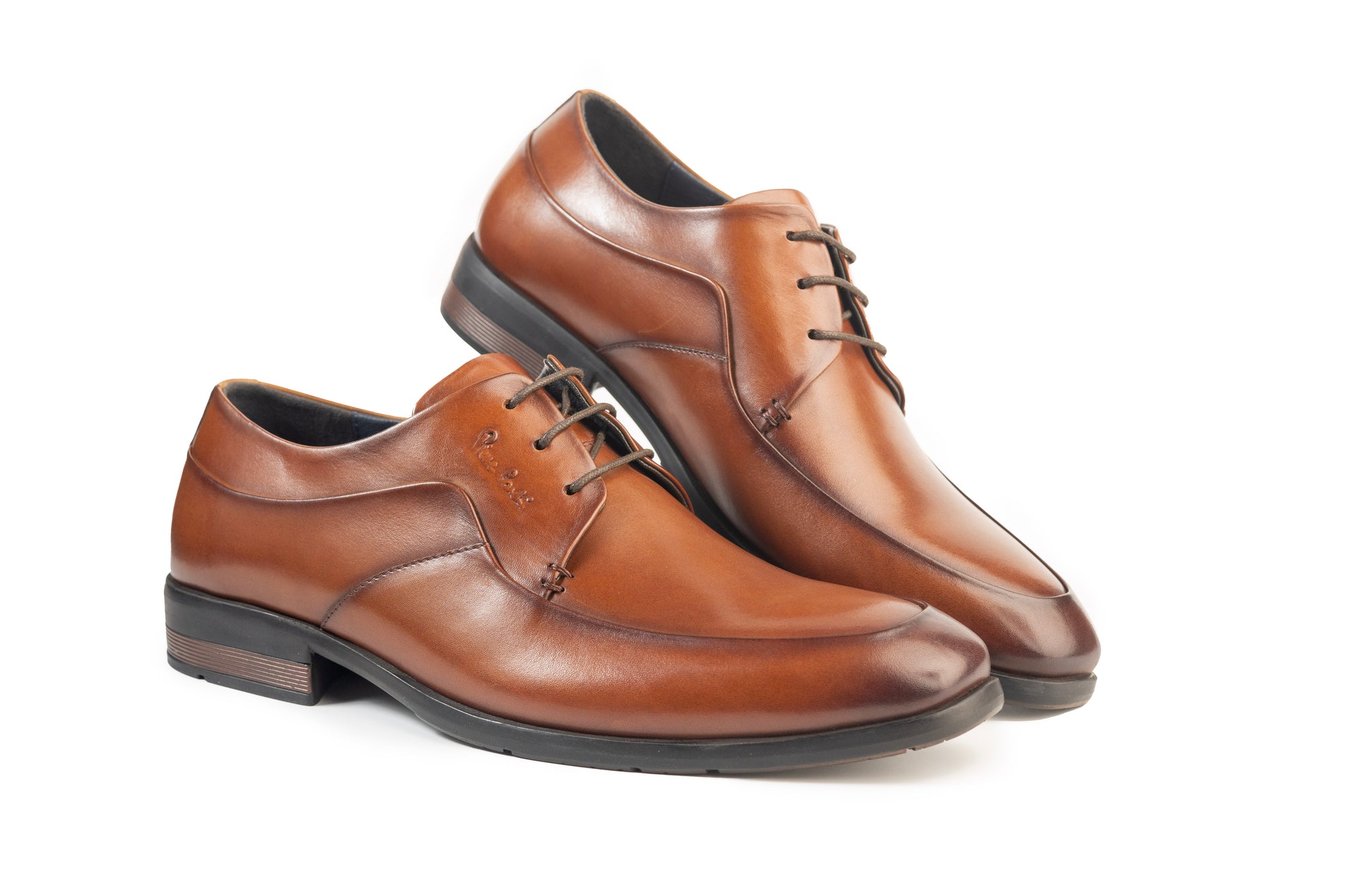 Onyx: Modern Cognac Derby