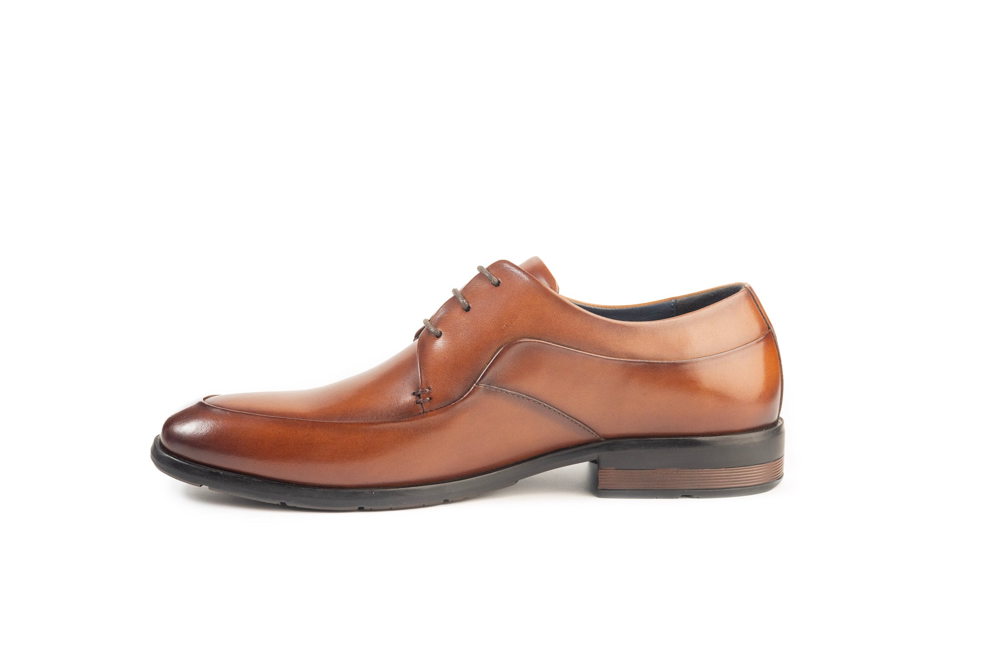 Onyx: Modern Cognac Derby