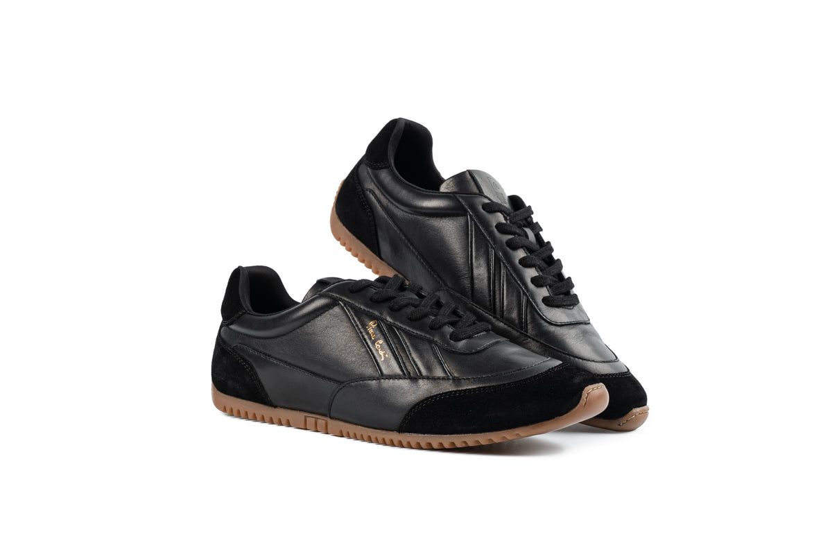 Solstice Carbon Black sneaker - view 1