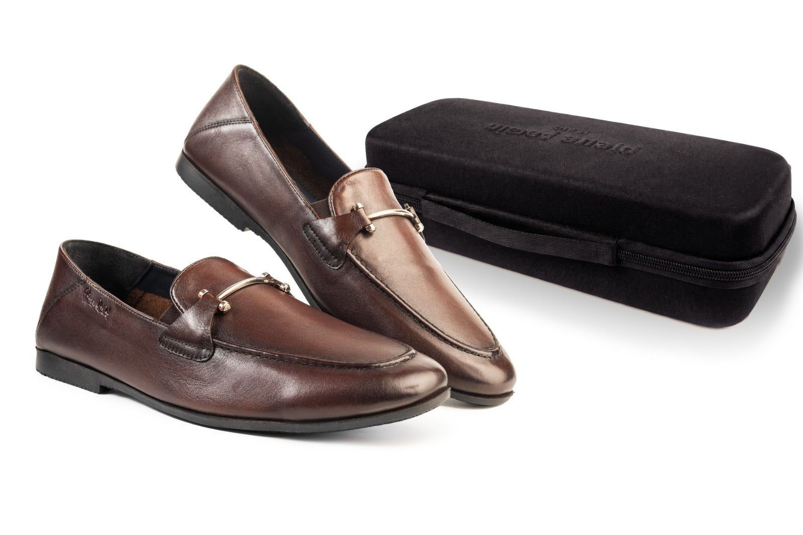 The Traveller: Cafe Loafer