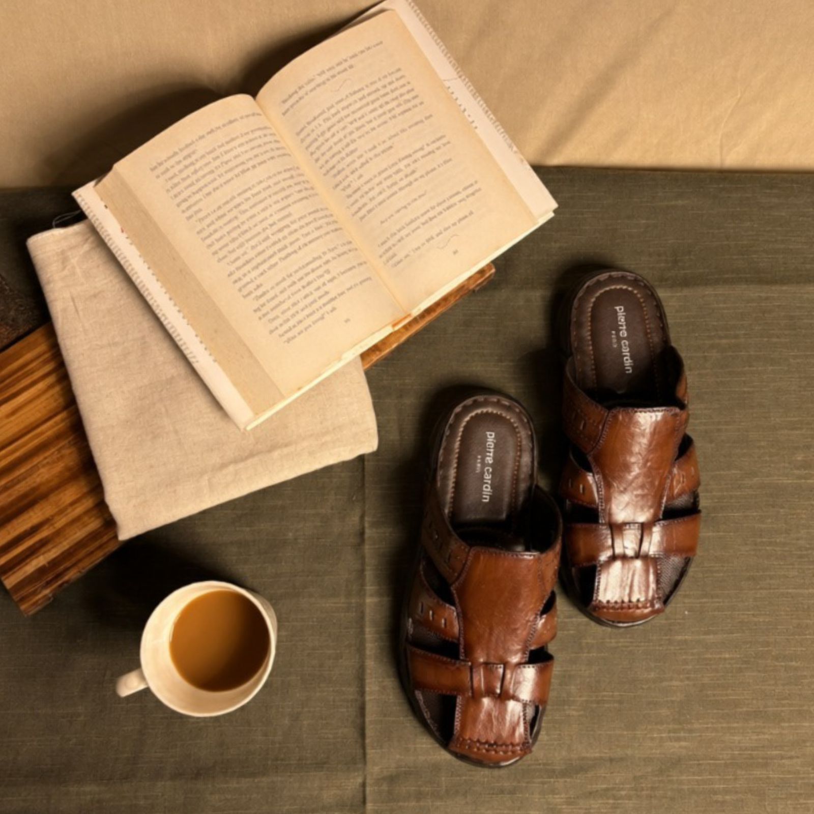 Haven Tan Roman Slide