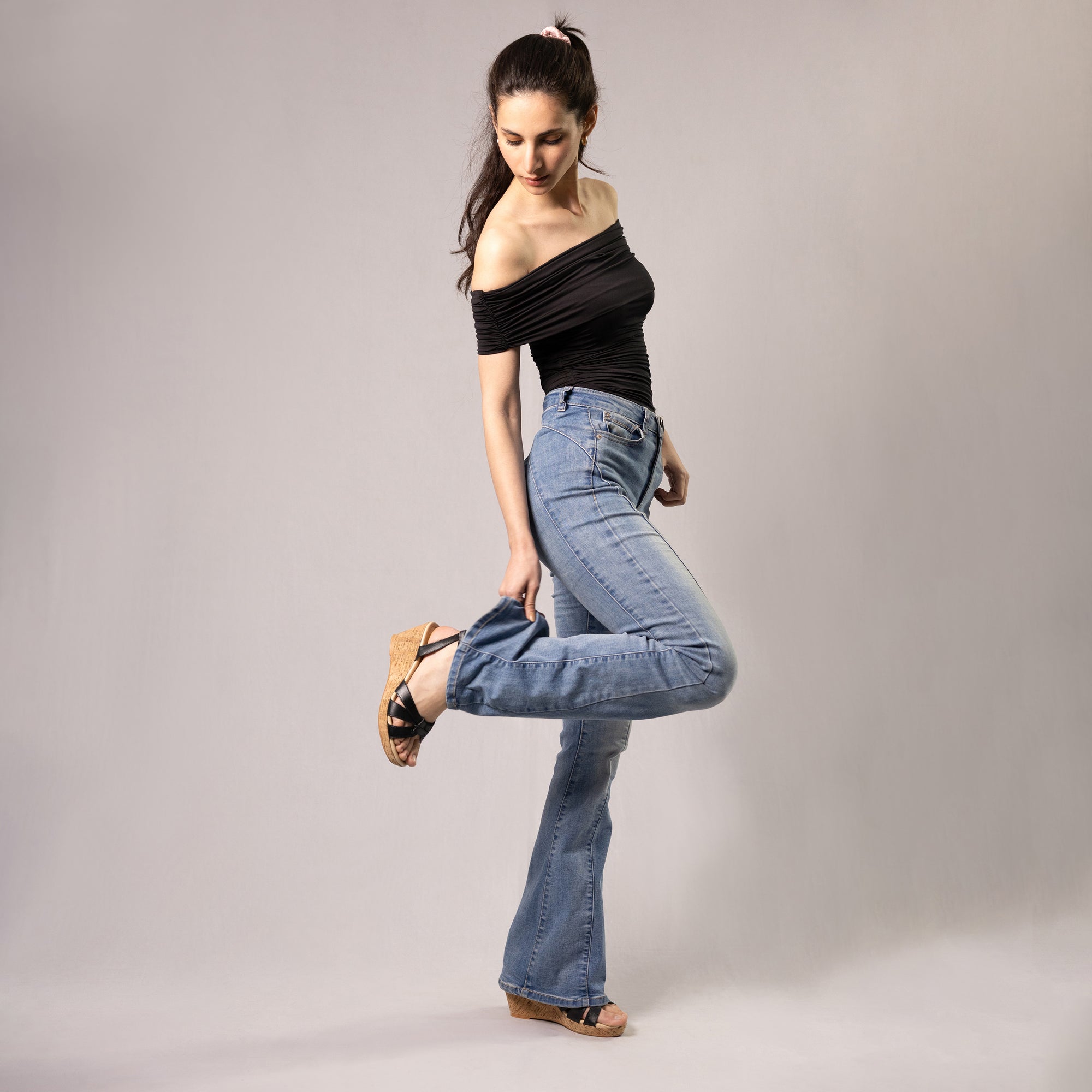 Madellin Black Knotted Leather Platform